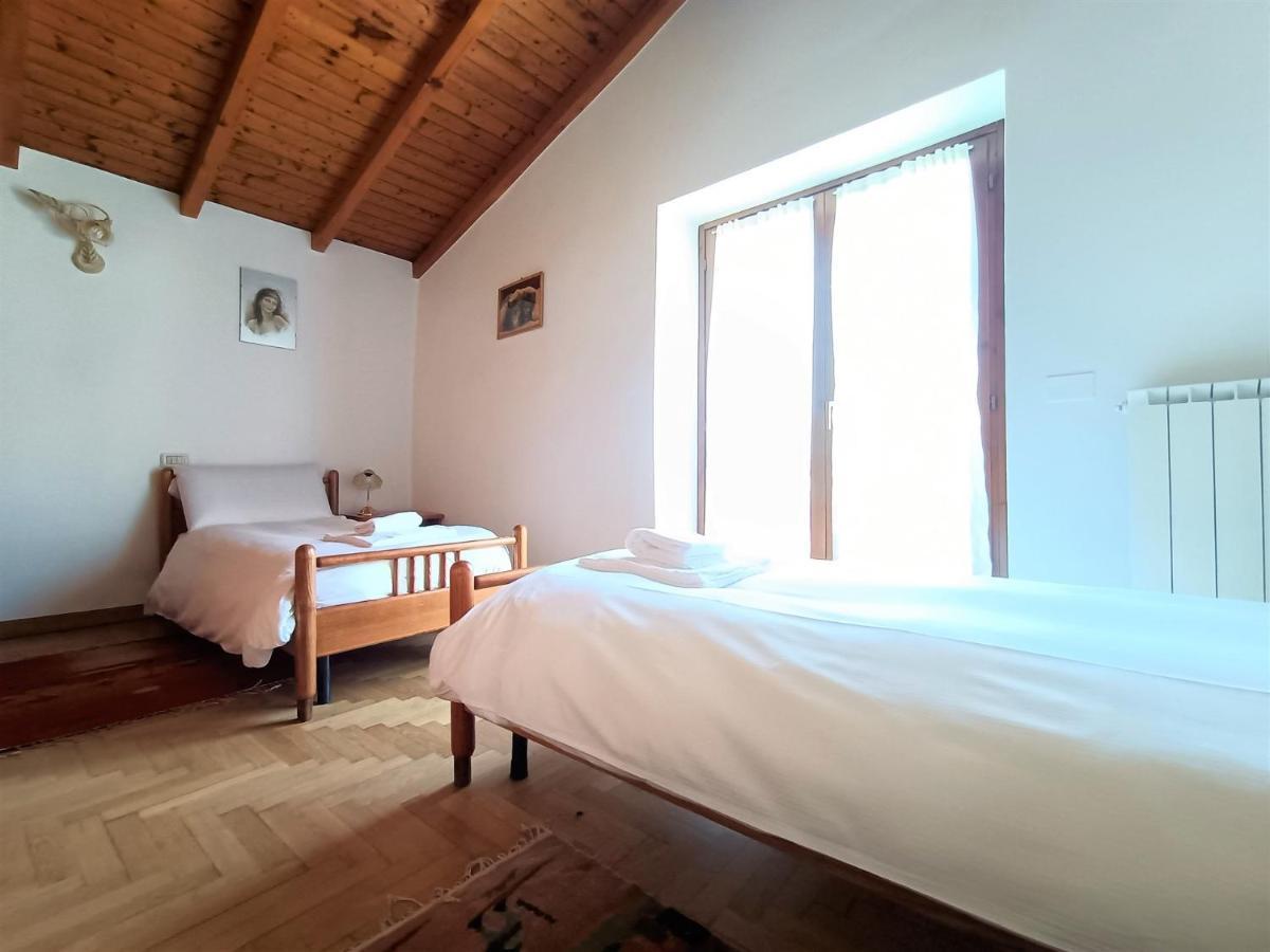 Iseolakerental - Chalet Giulia Sovere Exteriör bild
