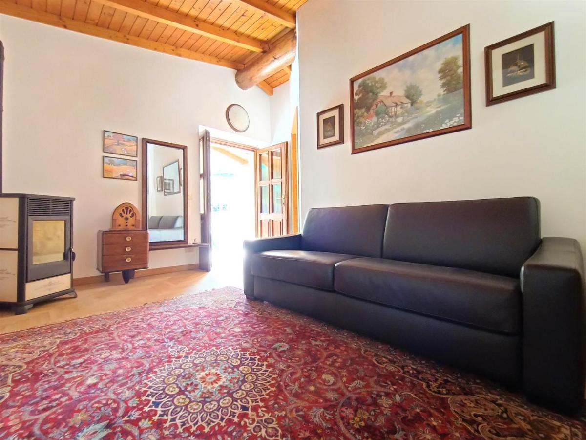 Iseolakerental - Chalet Giulia Sovere Exteriör bild